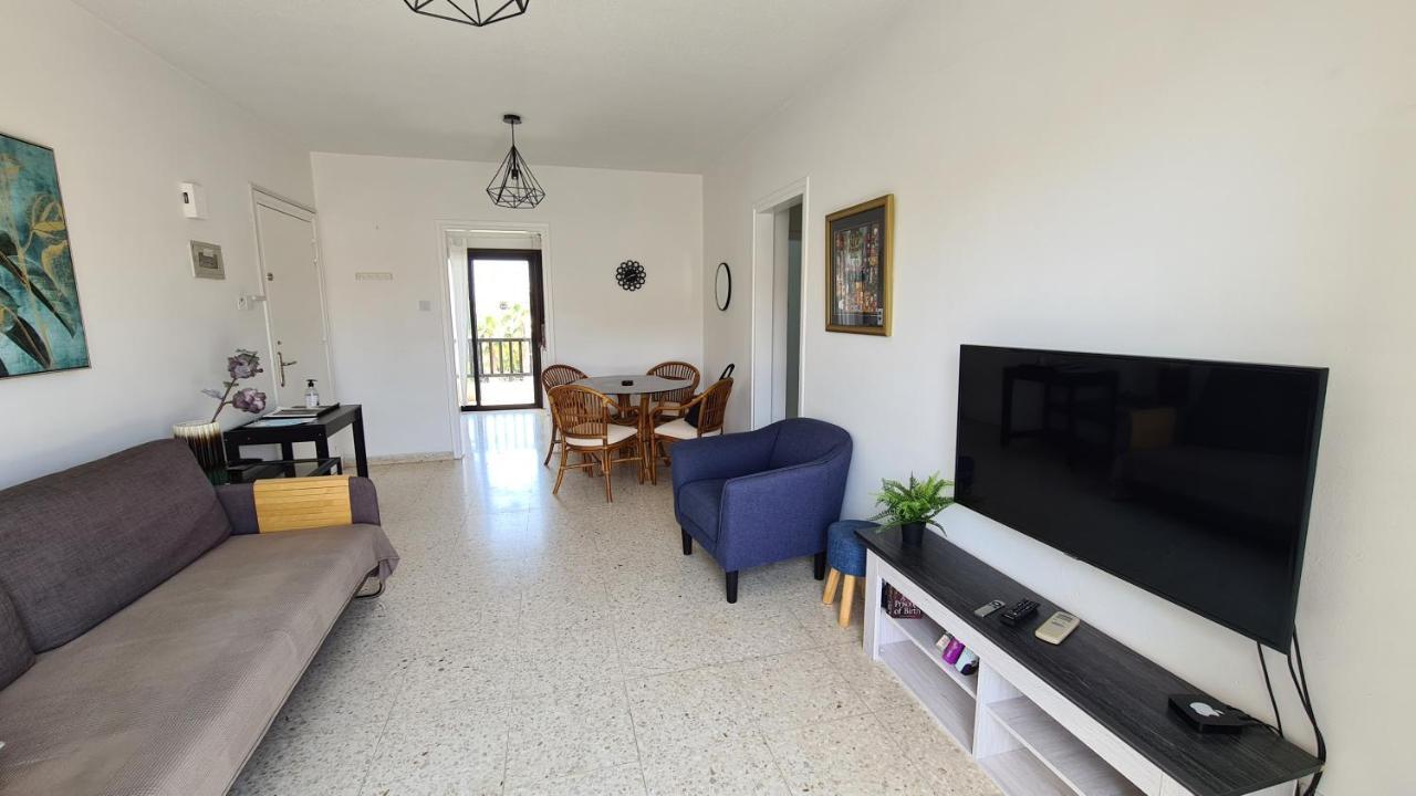 Paphos Kings Avenue - Natalia'S Apt מראה חיצוני תמונה